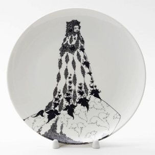 Декоративная тарелка Девушка