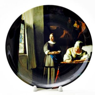 Декоративная тарелка Дама, пишущая письмо, со своей служанкой