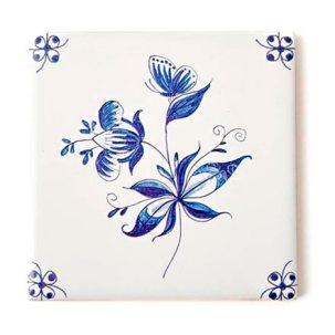 Изразец Голландский. Цветок с бабочкой 3