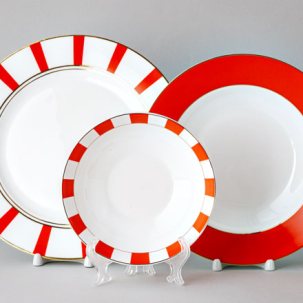 Набор столовый Алиса красный 6/18 Прима