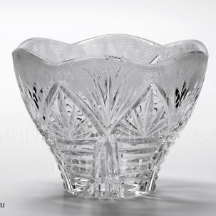 Ваза средняя Резная Средняя