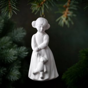 Елочная игрушка Девочка с мишкой
