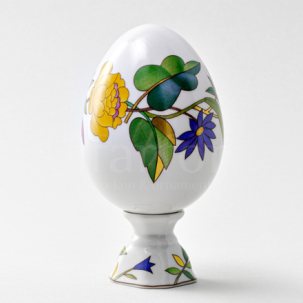 Яйцо пасхальное с.р. на подставке Пестрый венок Яйцо