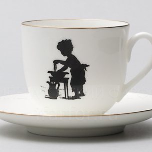Чашка с блюдцем Силуэты. Умывание 1/2 Ландыш
