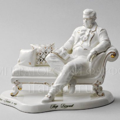 Скульптура «Пьер Безухов»