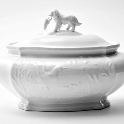 Пряничница с рельефом Охотничий Белый собака