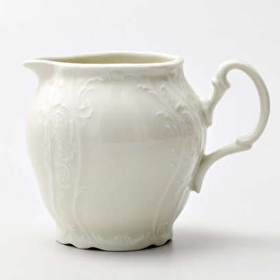 Сливочник «Бернадотт Недекорированный Be-Ivory» Форма: Бернадотт. Фарфор. 250 мл.
