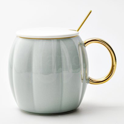 Кружка с крышкой и ложкой Серая Royal Classics