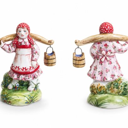 Скульптура «На родник» Майолика. 95 x 125 мм.