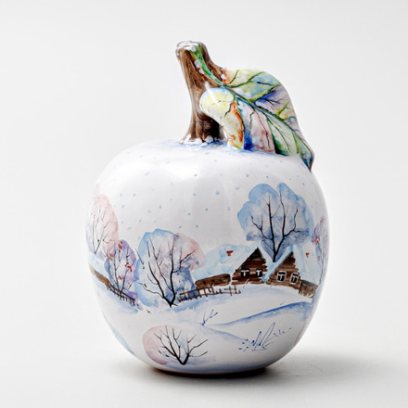 Скульптура «Яблоко Зима»