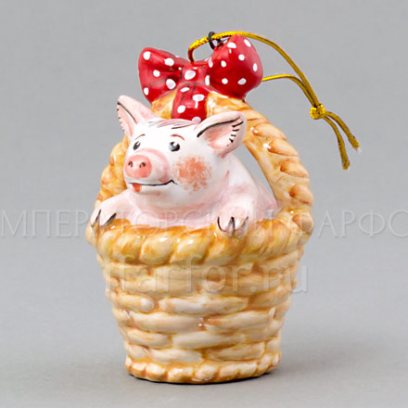 Елочная игрушка «Поросенок в корзинке»