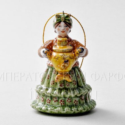 Елочная игрушка Хозяюшка с самоваром