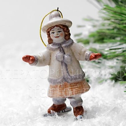 Елочная игрушка Девочка на коньках
