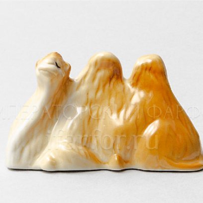 Скульптура Верблюд лежащий