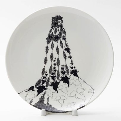 Декоративная тарелка Девушка
