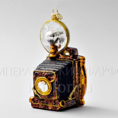 Елочная игрушка в подарочной коробке «Ретро Техника. Старинный фотоаппарат»