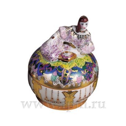 Туалетная коробочка Гостья I Дама в лиловом платье