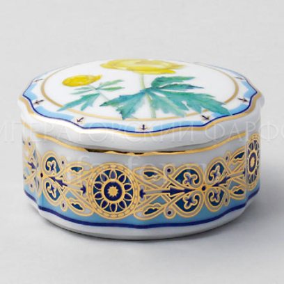 Шкатулка малая «Цветы и ягоды России. Золотая купавка»