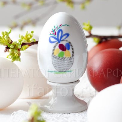 Яйцо пасхальное на подставке Корзиночка Нева