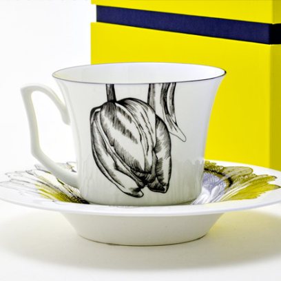 Чашка с блюдцем чайная в подарочной коробке «Волшебный сад I»