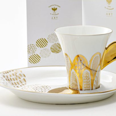 Чашка с блюдцем в подарочной коробке «White» 1/2