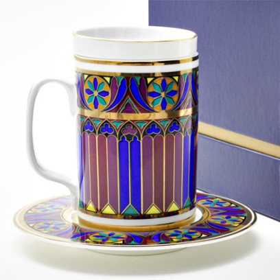 Бокал с блюдцем и крышкой в подарочной коробке «Готический 7»