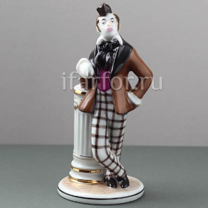 Скульптура «Хлестаков»