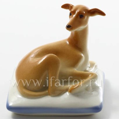 Скульптура «Левретка на подушке»