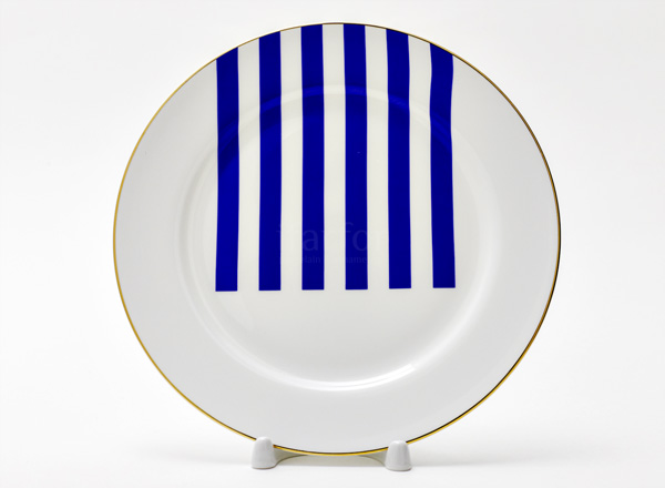 Plate flat Yes and no (blue)