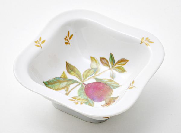 Salad bowl 1 portion. Square Garnets Youth