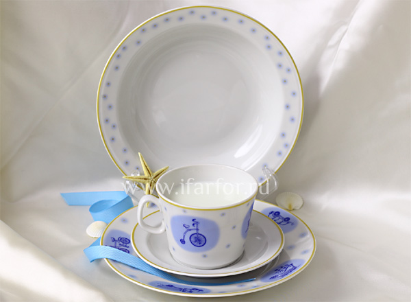 Set in a case for children 4-items Cars Youth