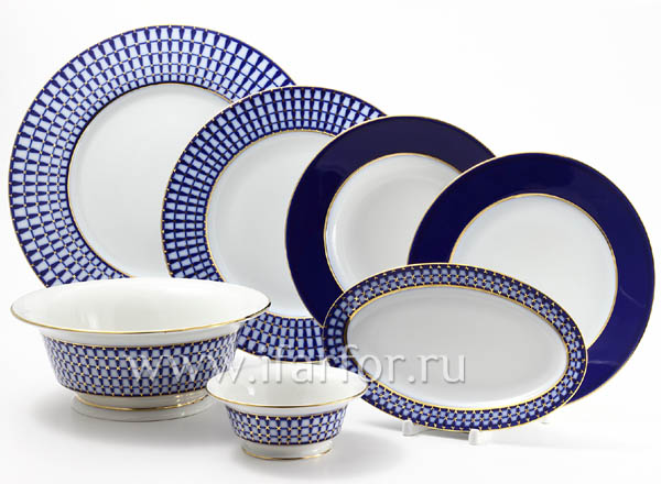 Table Set Classic of St.Petersburg 6/23 European