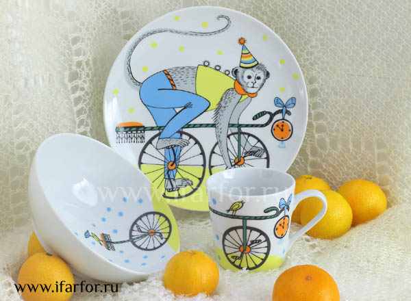 Set in a case for children three-piece in a case Sunny circus Solo