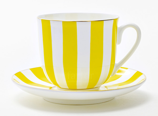 Cup and saucer Yes and no (yellow) Lily of the valley 2