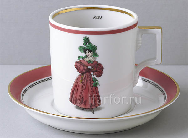Cup and saucer in a gift box Modes de Paris 1827 Armorial