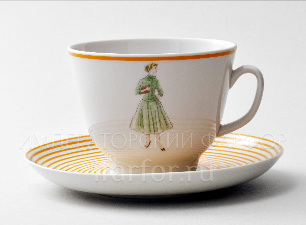 Cup and saucer in a gift box Thaw (orange) Gift