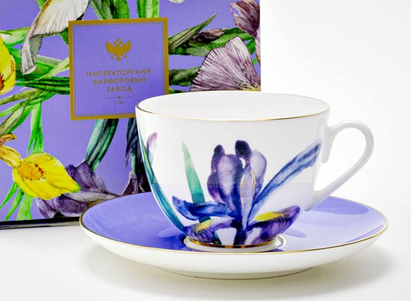 Cup and saucer in a gift box Amethyst Flame Spring-2