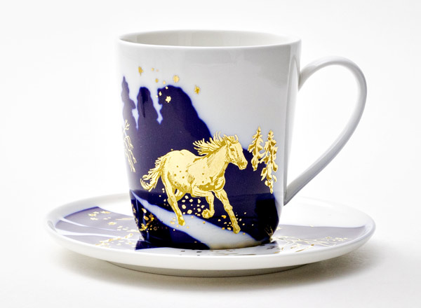 Cup and saucer tea Winter road Bell