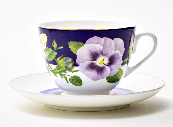 Cup and saucer tea Viola 1 Spring-2