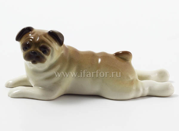 Sculpture Lying pug-dog Pug-dog