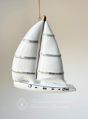 Елочная игрушка Парусник 95 x 115 мм.