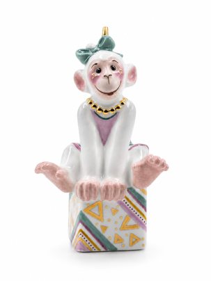 Елочная игрушка Обезьянка-девочка 60 x 103 мм.