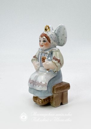 Елочная игрушка Двенадцать месяцев. Дочка 40 x 90 мм.