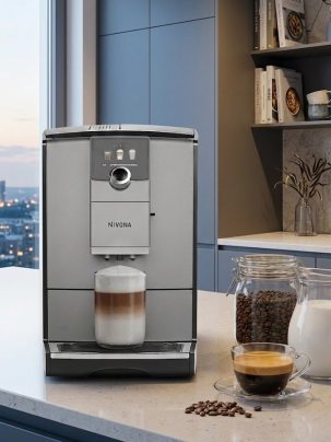 Автоматическая кофемашина зерновая с капучинатором Nivona CafeRomatica NICR 795, цветной дисплей, капучино одной кнопкой, индивидуальные рецепты, управление со смартфона