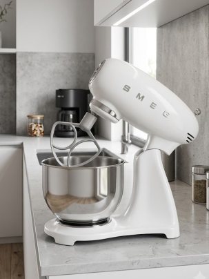 Планетарный миксер SMEG SMF05WHEU, цвет белый глянцевый