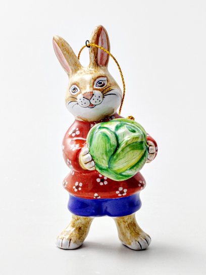 Елочная игрушка «Заяц с капустой» Форма: Заяц с капустой. Майолика. 45 x 45 x 105 мм.