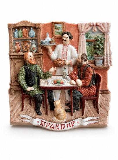 Плакетка настенная «Купцы в трактире» Майолика. 385 x 375 мм.