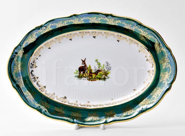 Dish/ platter oval Hunting Green Maria Teresa
