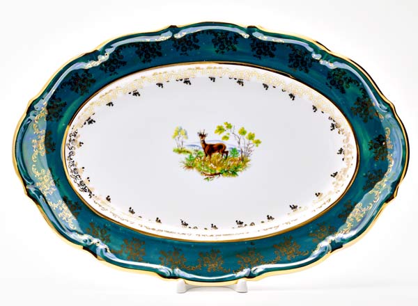 Dish/ platter oval Green Hunting. Roe Deer Maria Teresa