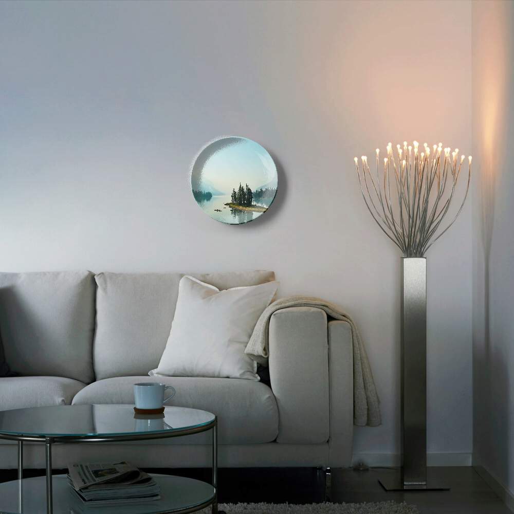 Холодное горное озеро и ёлки — Эрик Алмас